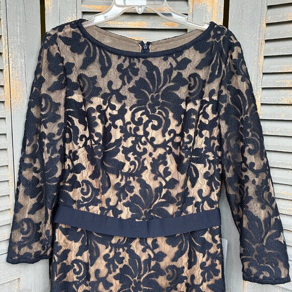 Tadashi Shoji Kennedy Embroidered Lace Dress Navy Sz 12 NWT - Picture 4 of 16